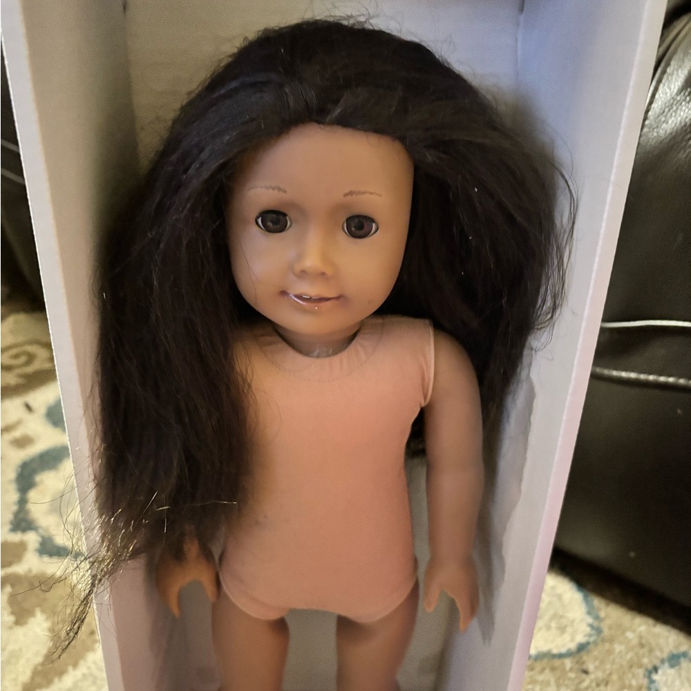 *SOLD on MER***Vintage American Girl Classic Brown-Haired Doll - Picture 2 of 11